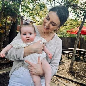 Meet your Posher, Rebecca